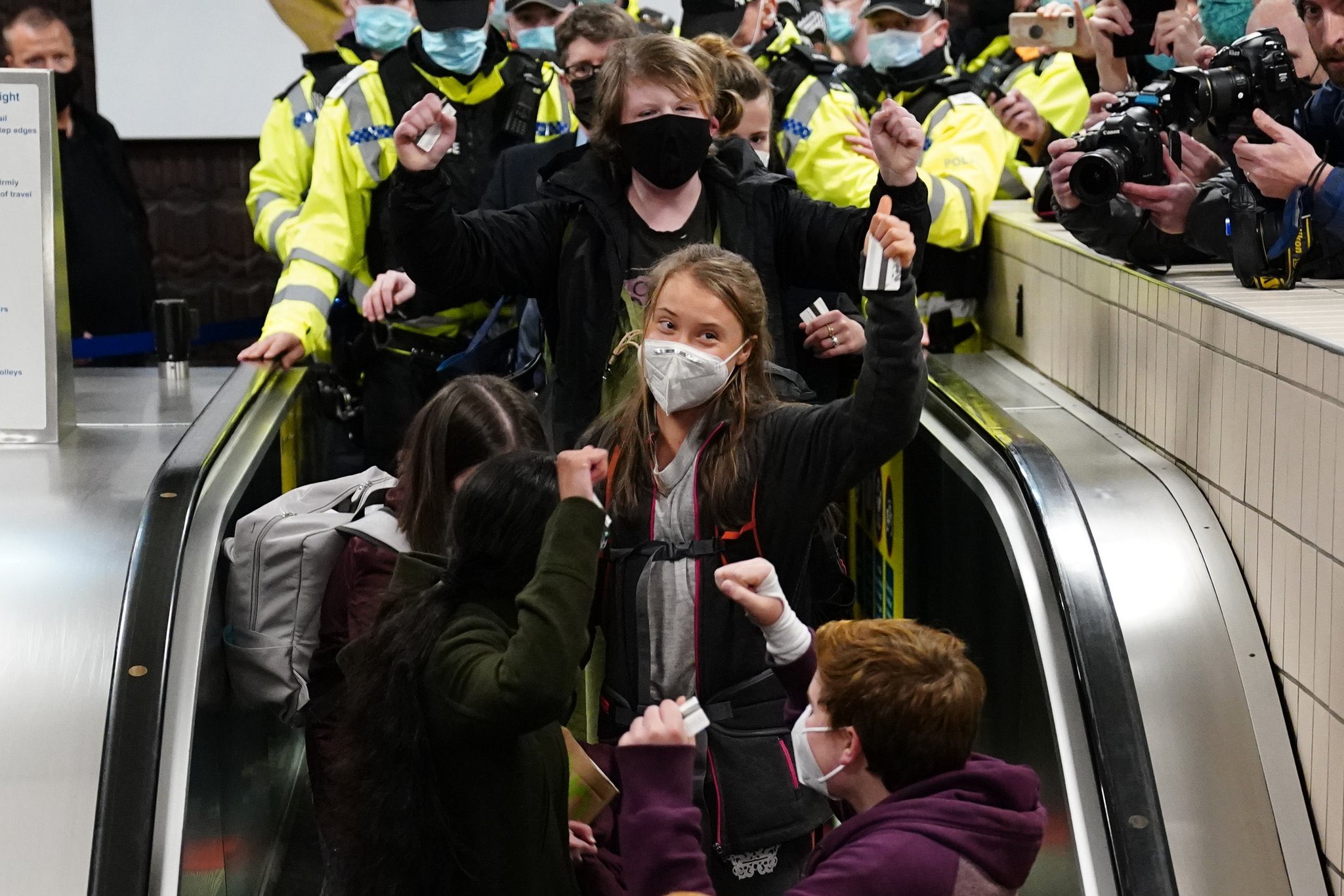 Greta Thunberg arrives in Glasgow